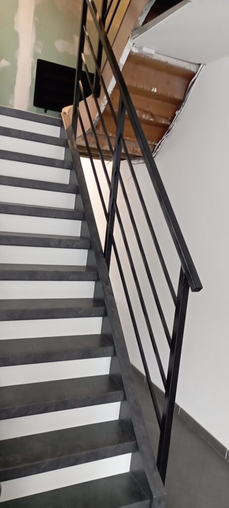 Escalier garde-corps