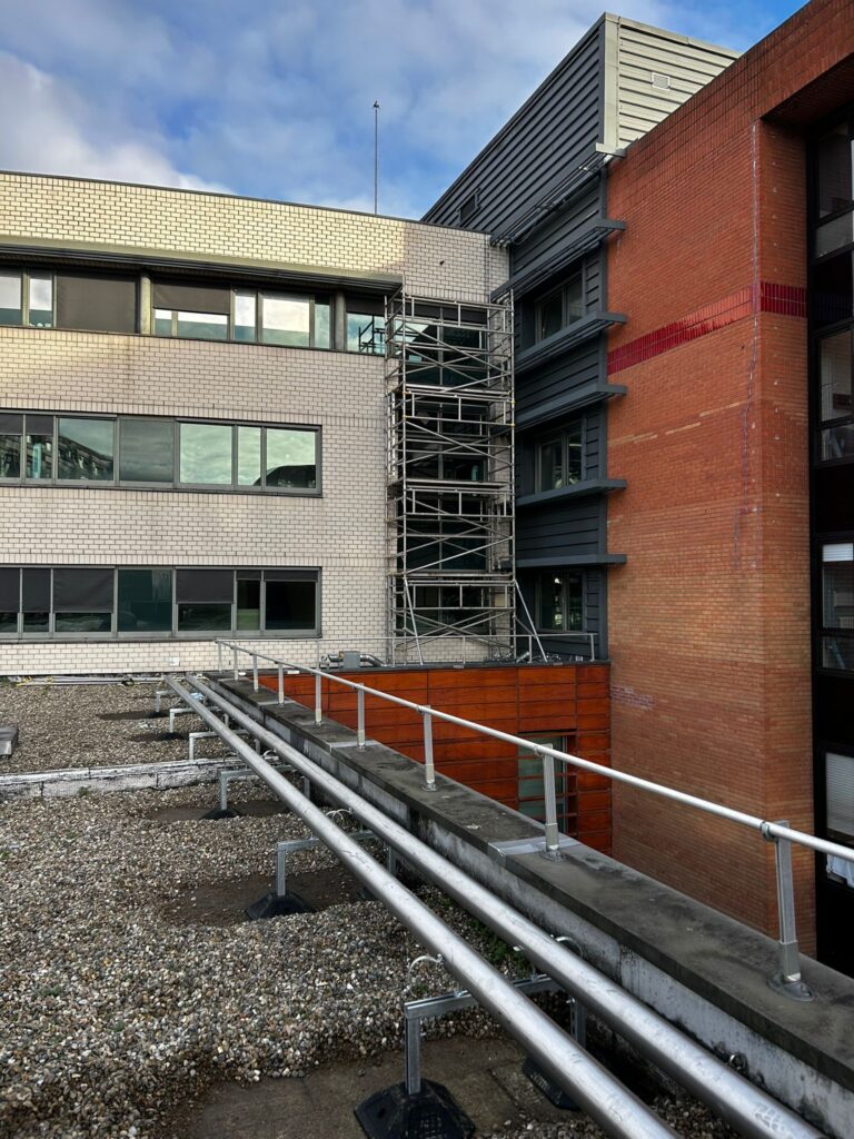 a1ca9bc9-7a08-44fe-8a8b-f3dee04c5f40