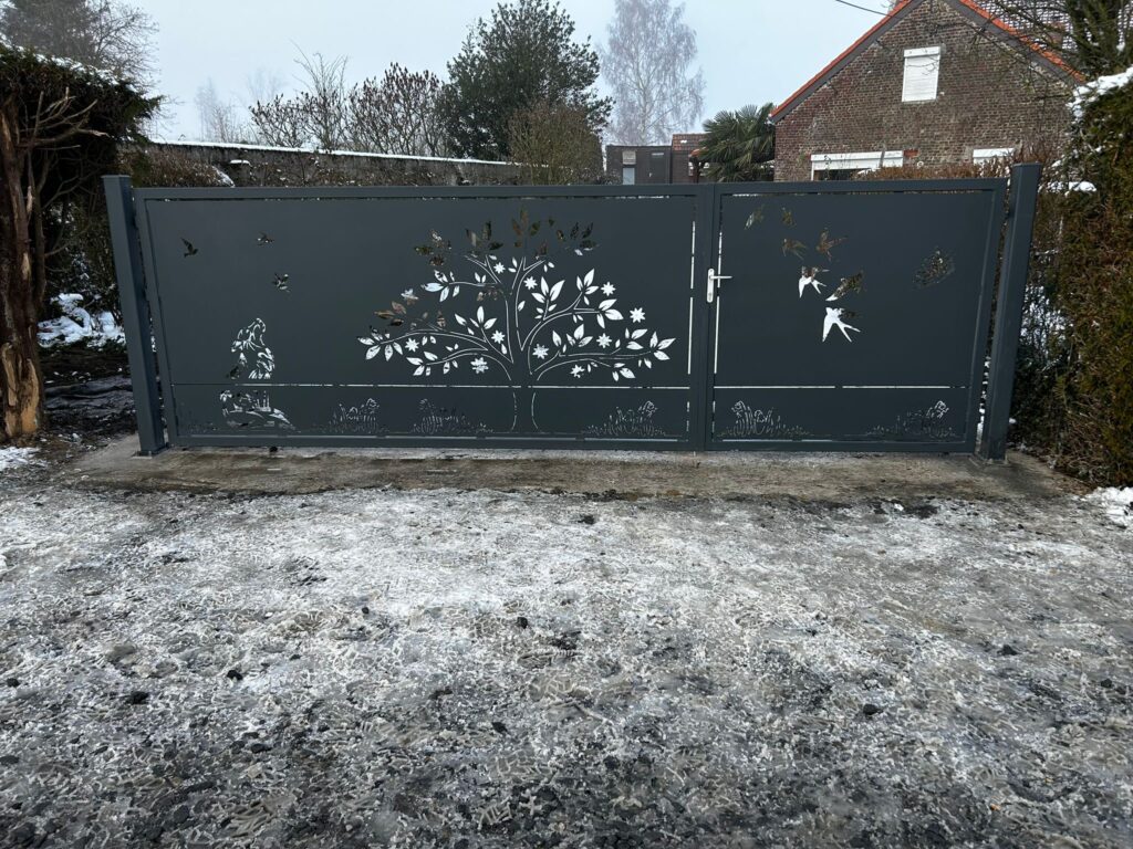 cc5b76f4-abb8-4087-b370-54180847991a